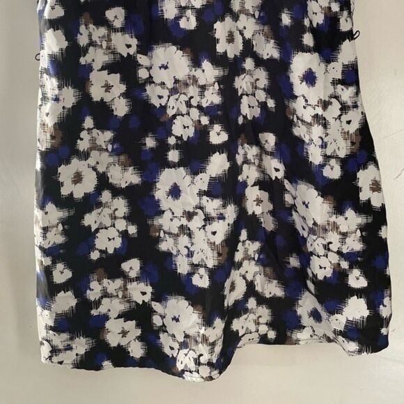 Blue, Black, Brown & White Maternity Blouse by A pea in the Pod size Medium - Picture 2 of 7